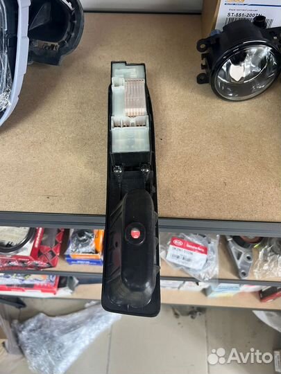 Кнопки стеклоподъемника в сборе Subaru Impreza, пр