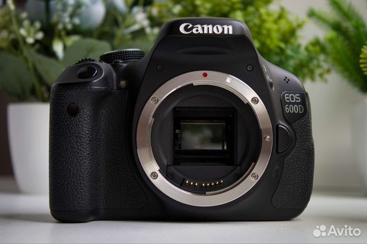 Canon 600D Kit (Пробег 8 тысяч)