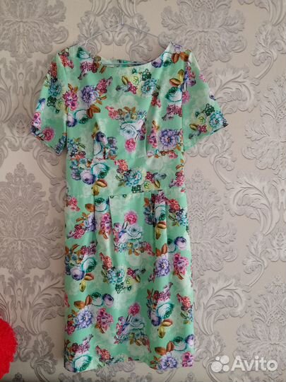 Платье, одевала один раз,48 р