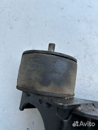 Опора двигателя правая Chevrolet Niva 2020