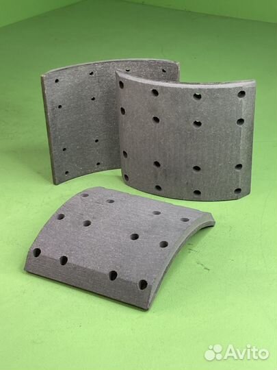 Накладки тормозные 1-рем. (413x203) (6.35x19.5 64)