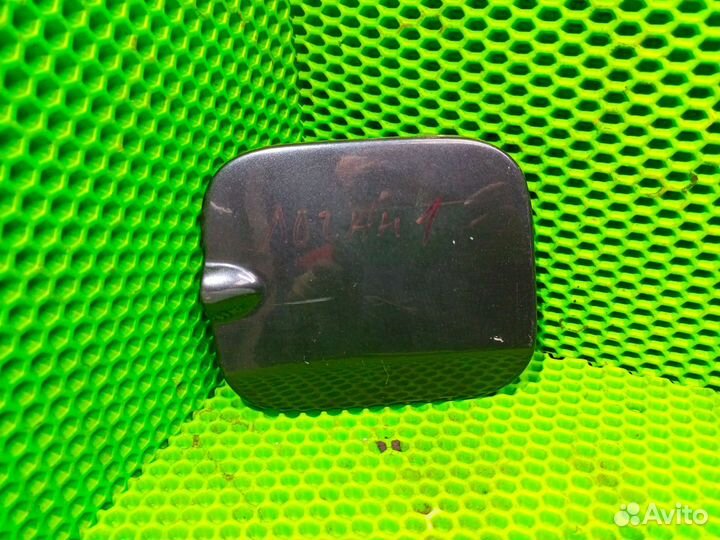 Лючок бензобака logan 1