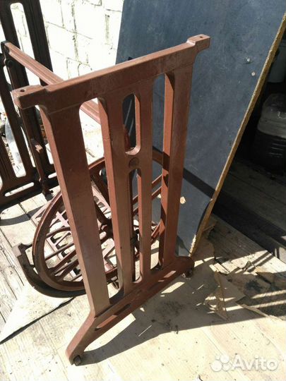 Швейный привод ножной