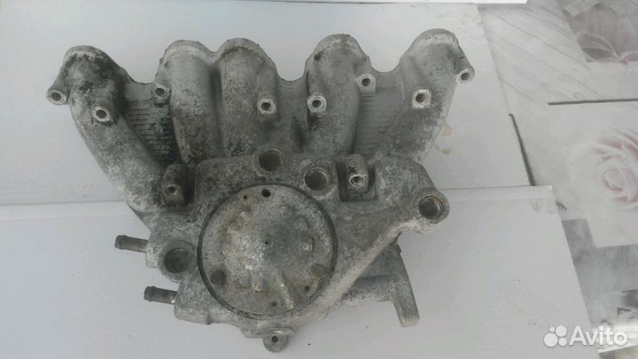 Коллектор впускной Ауди 5 целиндров