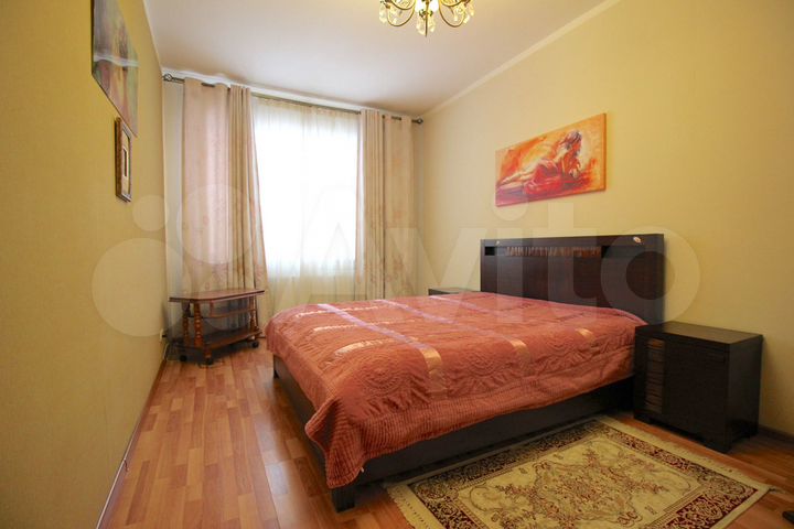 2-к. квартира, 72,6 м², 1/12 эт.