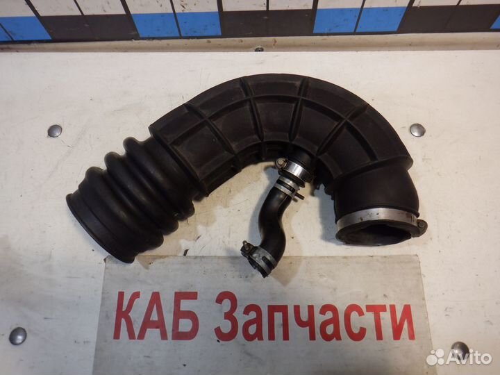 Патрубок фильтра воздушного ваз 2112