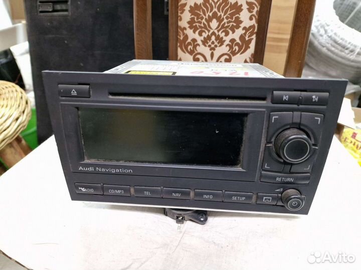 Магнитола Navigation с кодом+диск+CD Audi A4 B7 B6