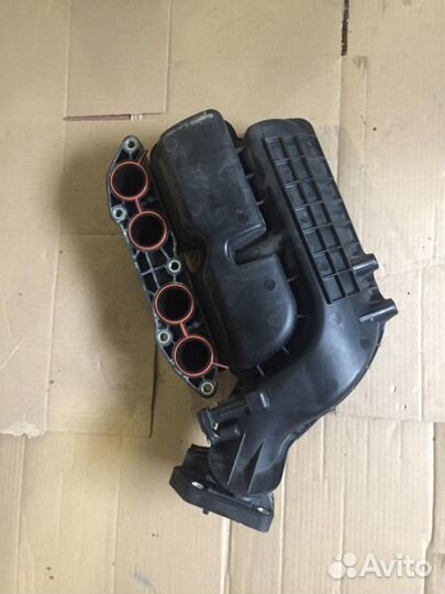 Впускной коллектор Honda Civic Hybrid 1.3 FD3