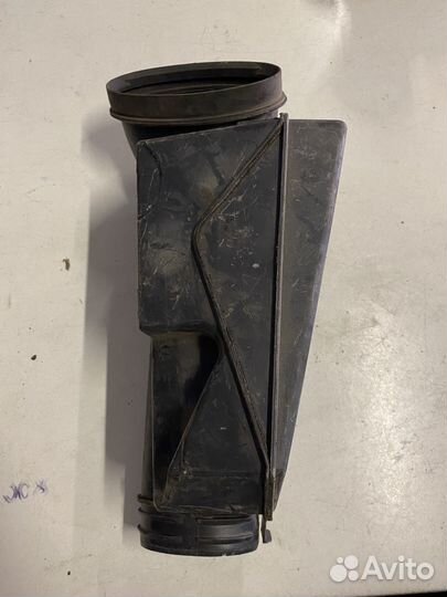 Резонатор воздушного фильтра Renault Duster