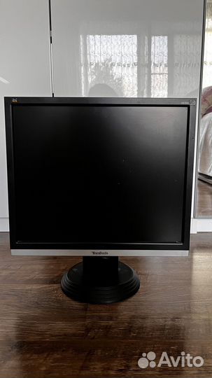 Монитор Viewsonic