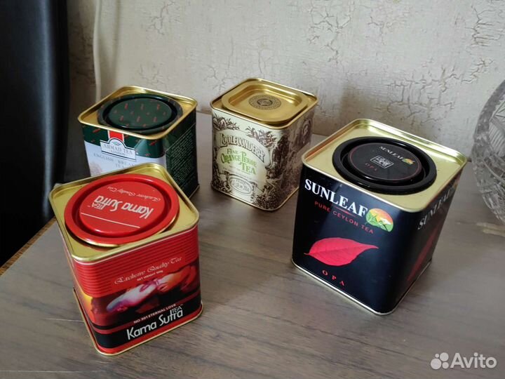 Жестяные коробки из под чая
