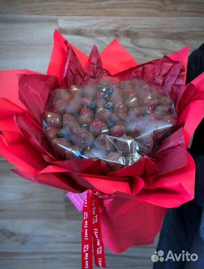 Букет из клубники в шоколаде