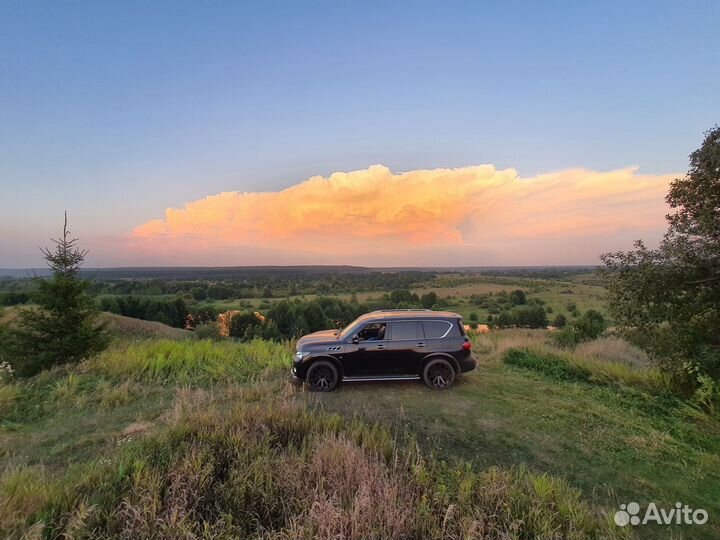 Infiniti QX80 5.6 AT, 2013, 151 000 км