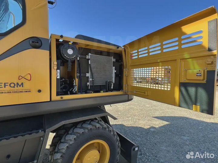 Колёсный экскаватор SDLG (LGCE) E7150F, 2023
