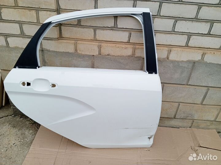Двери правые LADA Vesta