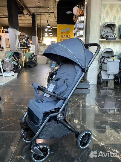 Прогулочная коляска Pituso Wicki PU