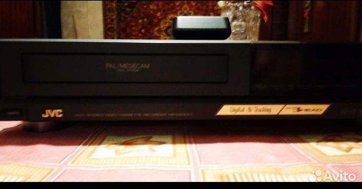 Видеомагнитофон