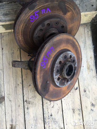 Кулак поворотный Saab 9-5