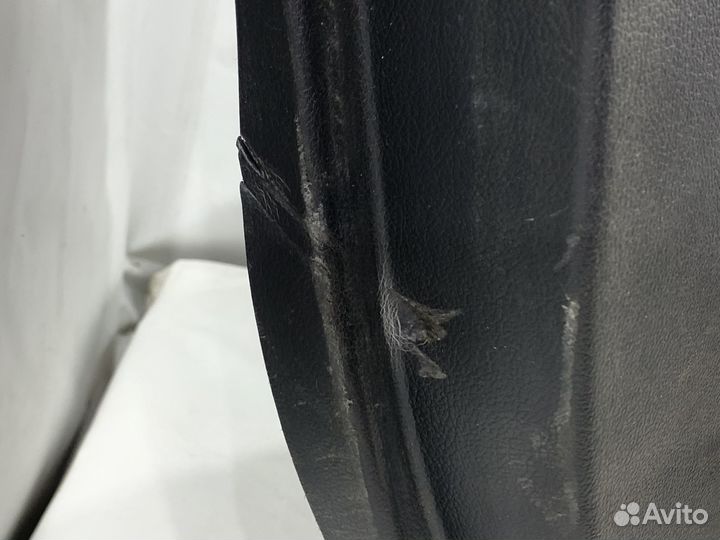 Обшивка двери передней Mitsubishi Outlander 3