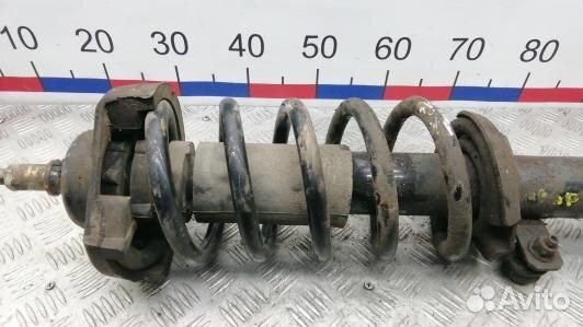 Стойка передняя правая opel vivaro (SBE11N501)