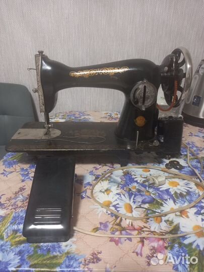 Швейная машинка