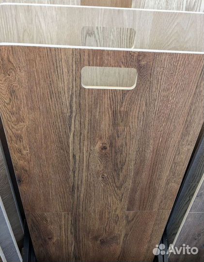 Купить замковый кварц винил