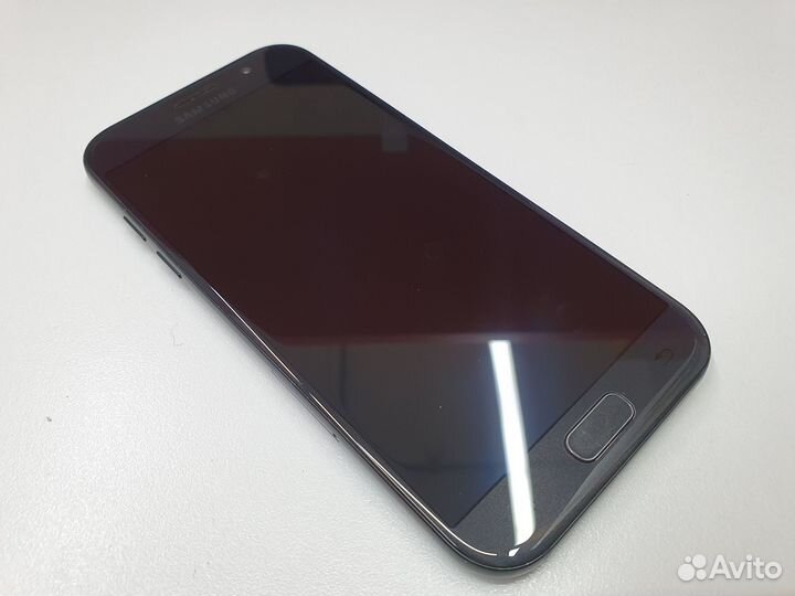 Смартфон Samsung Galaxy A5 2017г 3/32гб
