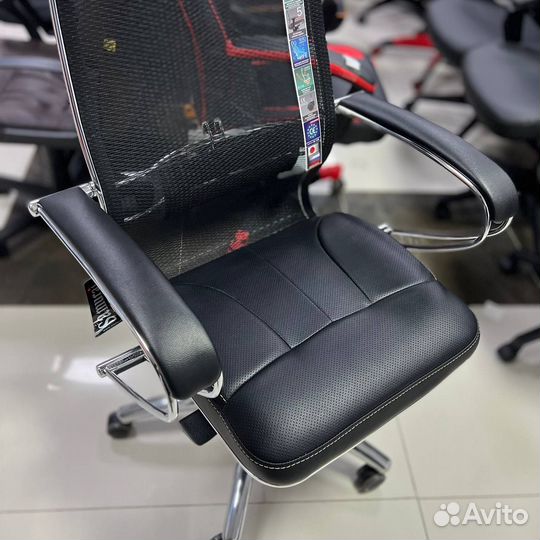 Кресло руководителя Samurai SL-1.04 (цвета)