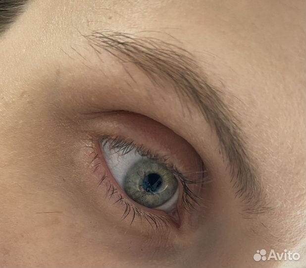 Оформление и окрашивание бровей