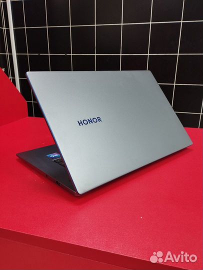 Honor MagicBook X15