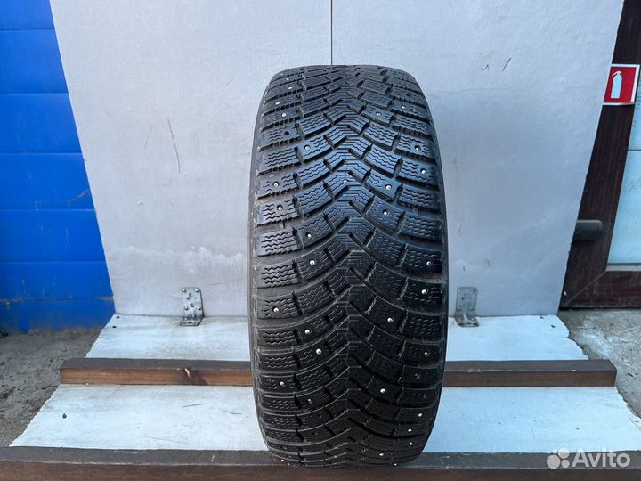 Michelin X-Ice North 2 225/50 R17