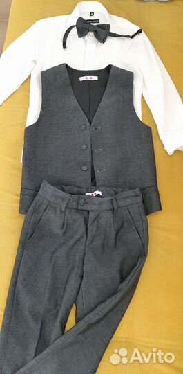 Школьная форма серая