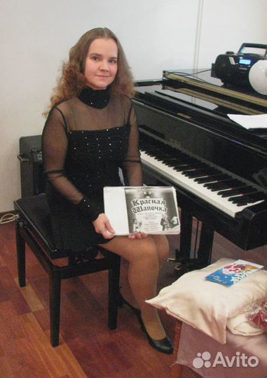 Преподаватель по музыке, фортепиано,вокалу вокалу