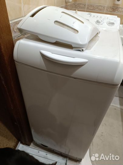 Стиральная машинка Indesit witp82