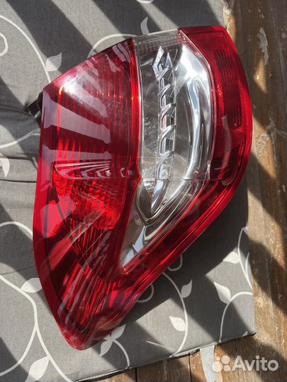 Фонарь задний левый citroen c4 хэтчбек