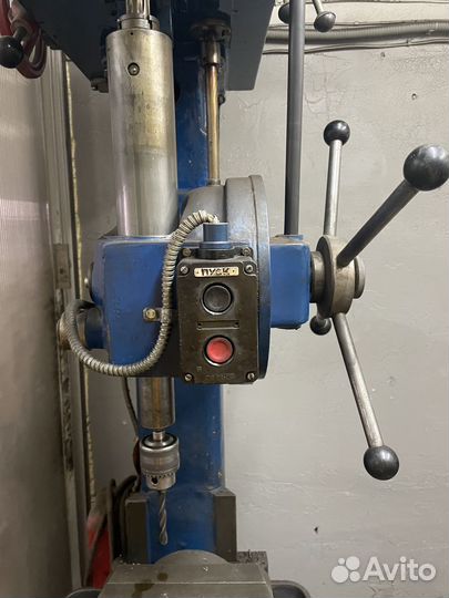 Вертикально-сверлильный станок по металлу