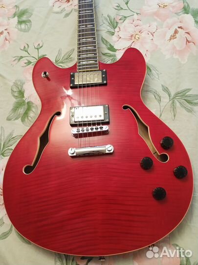 Гитара Peavey JF1EX полуакустическая, hollowbody