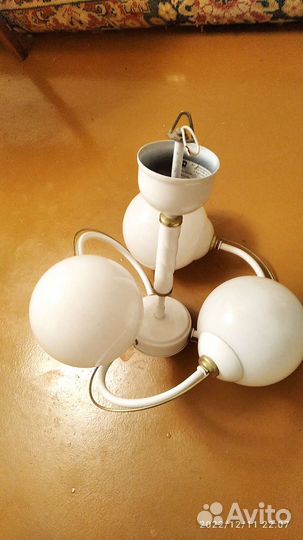 Люстра потолочная бу