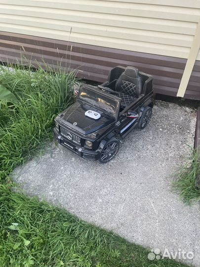 Детский электромобиль mercedes бу