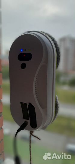 Робот мойщик окон