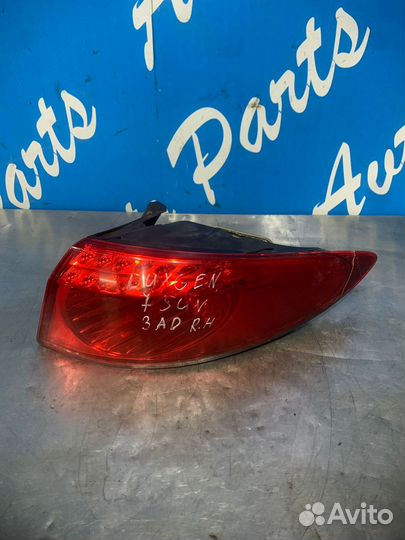 Luxgen 7 SUV фонарь задний правый наружний оригина