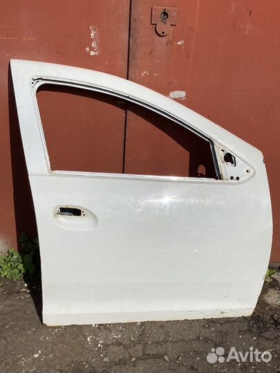 Двери на renault logan 2