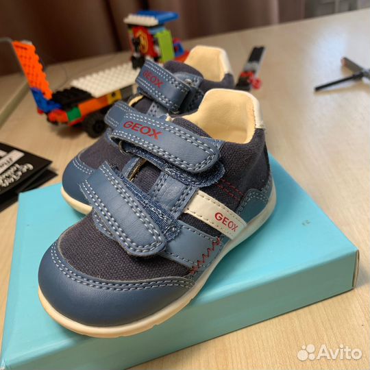 Кожаные кроссовки для мальчика