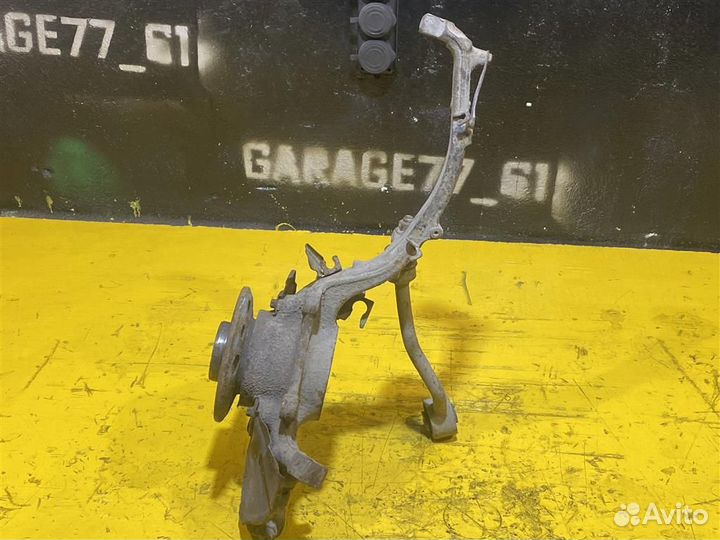 Кулак поворотный передний левый #:3668 Mercedes