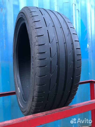 Bridgestone Potenza S001 225/40 R18 92Y
