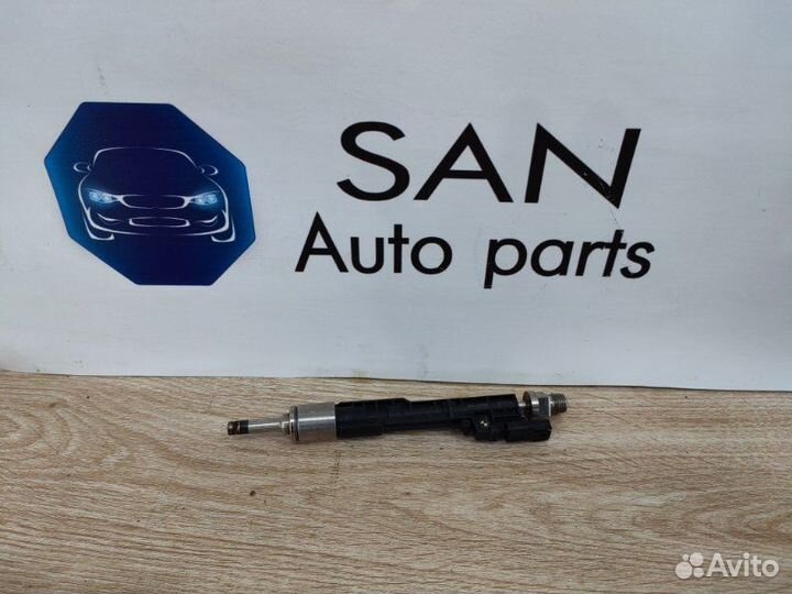 Форсунка топливная Bmw 3 F30 N20B20 2013