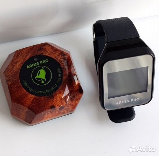 Кнопка вызова официанта с часами-пейджером