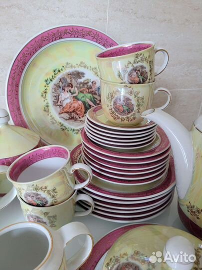 Чайно кофейный сервиз 