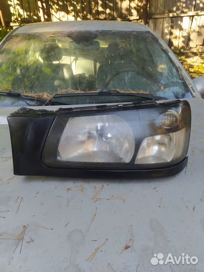 Фара для subaru sg5 дорест