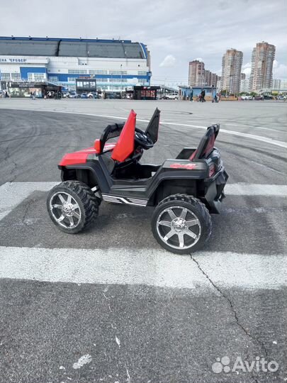 Детский электромобиль новый